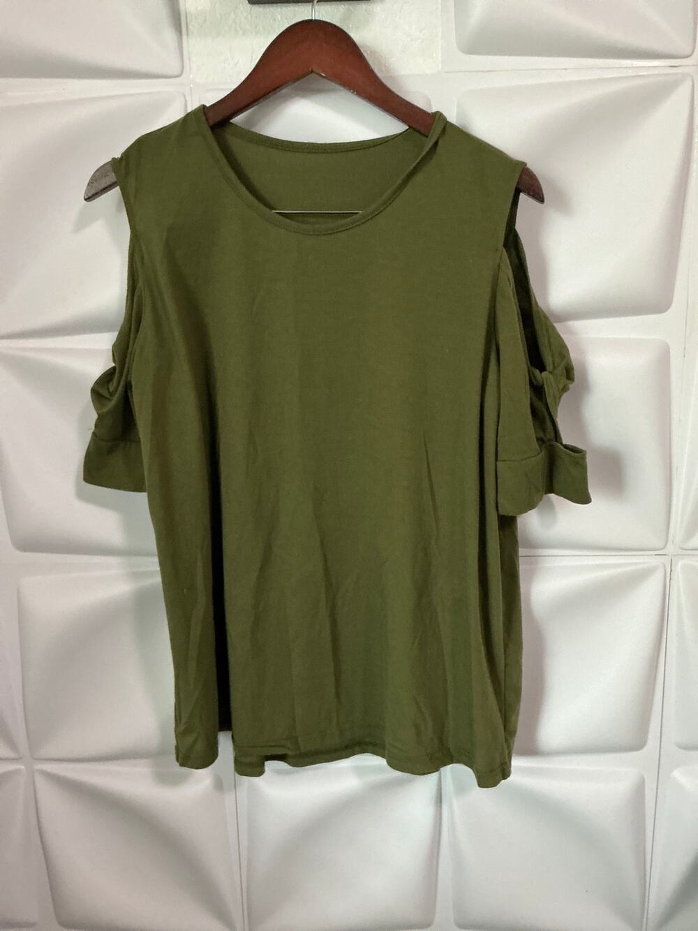 Women's Army Olive Green Short Sleeve Cold Shoulder Blouse Top Size Medium*
